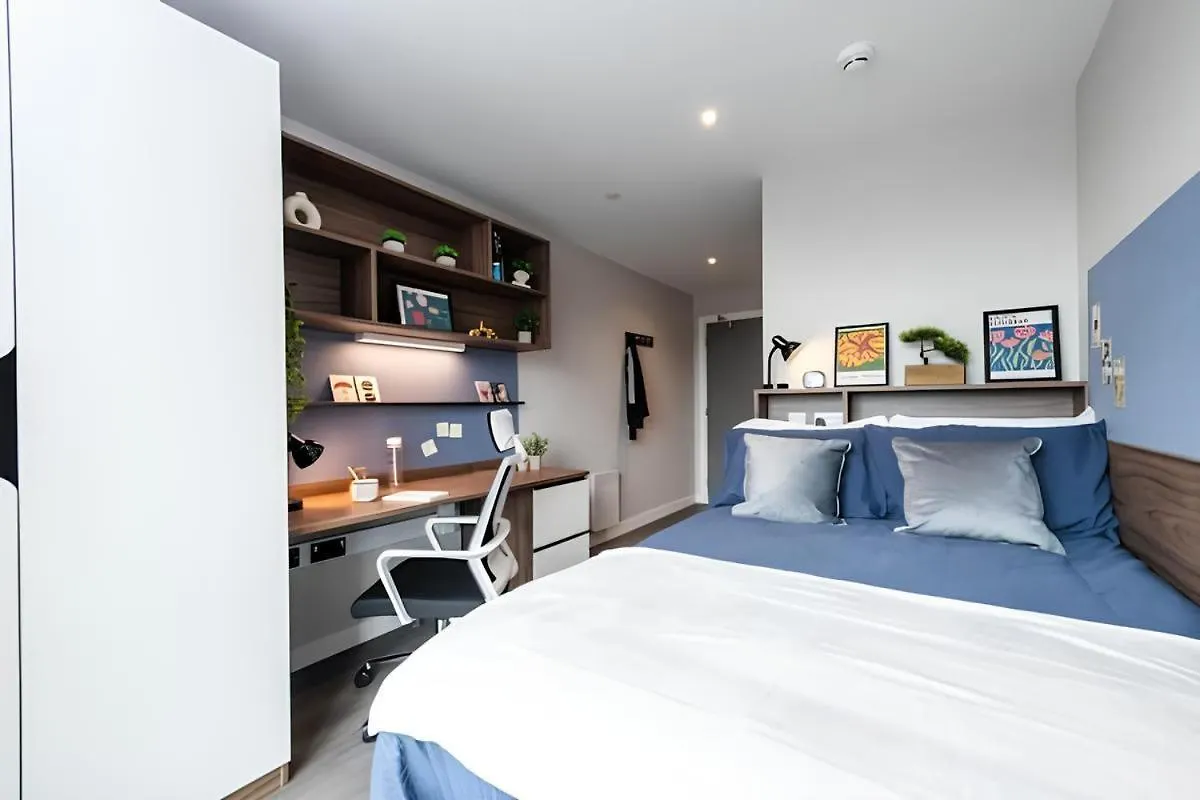 For Student Only Nelson Place In Belfast 0*,  Großbritannien